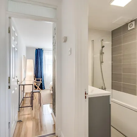 Central Belfast Apartments Queen'S Hideaway Exterior photo